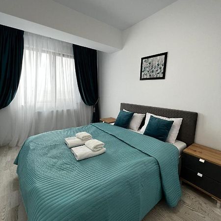 Cozy Apartments - City Center 雅西 外观 照片