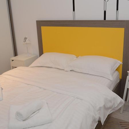 Cozy Apartments - City Center 雅西 外观 照片