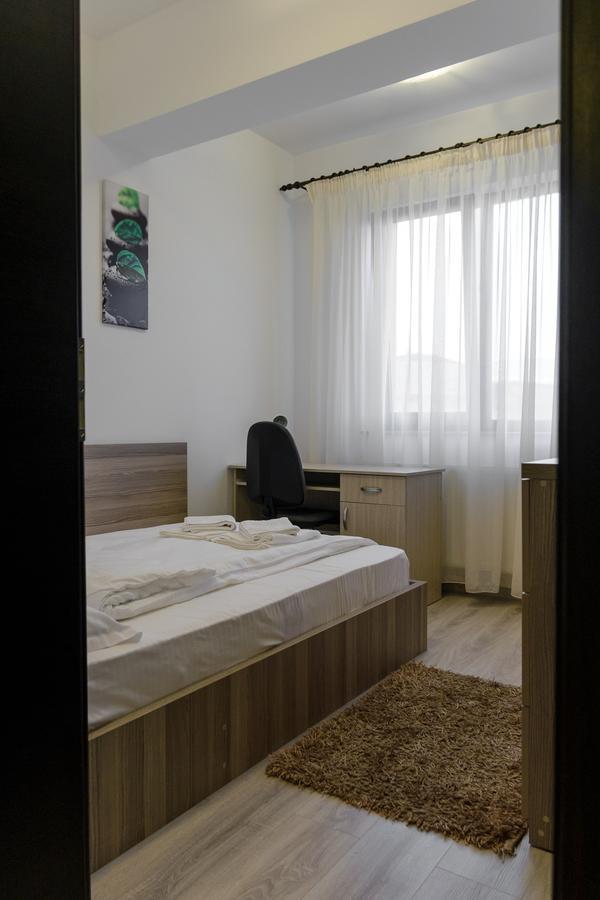 Cozy Apartments - City Center 雅西 外观 照片