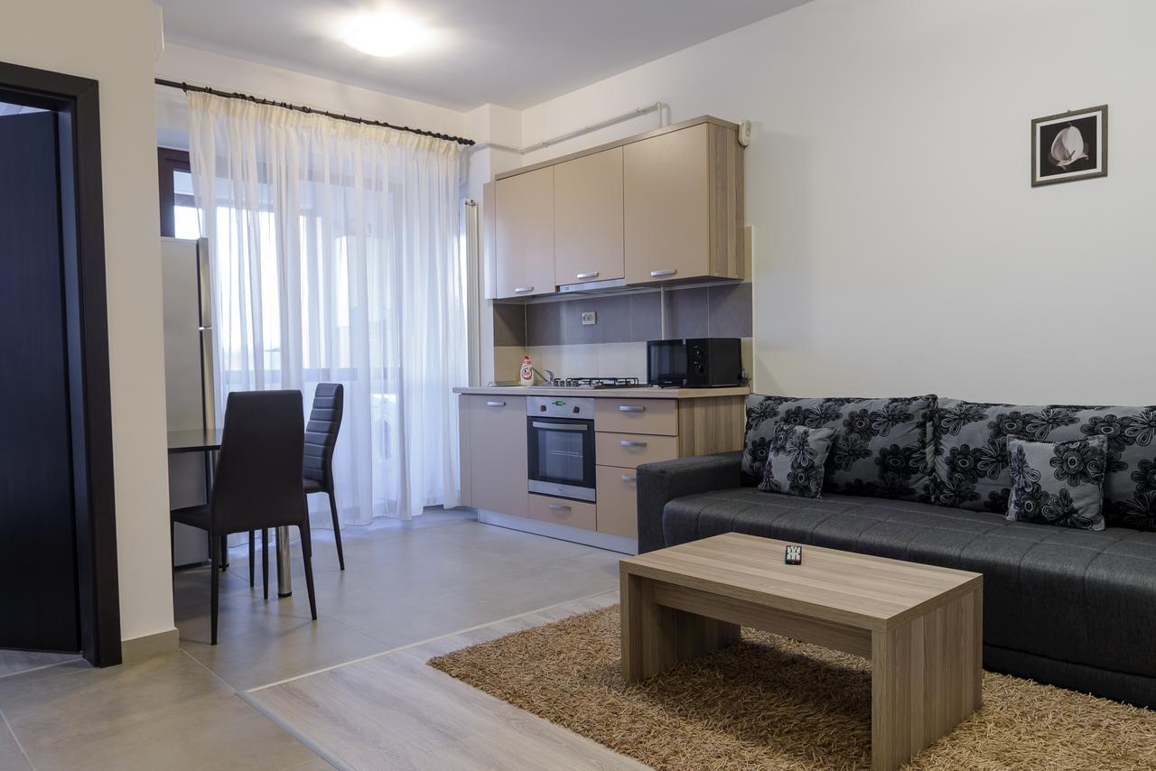 Cozy Apartments - City Center 雅西 外观 照片