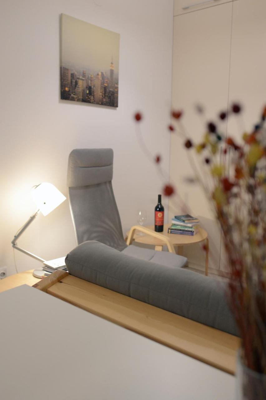 Cozy Apartments - City Center 雅西 外观 照片